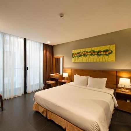 נה טראנג Holi Beach Hotel & Apartments מראה חיצוני תמונה