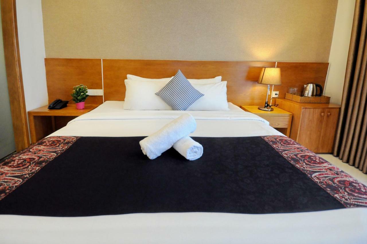 נה טראנג Holi Beach Hotel & Apartments מראה חיצוני תמונה
